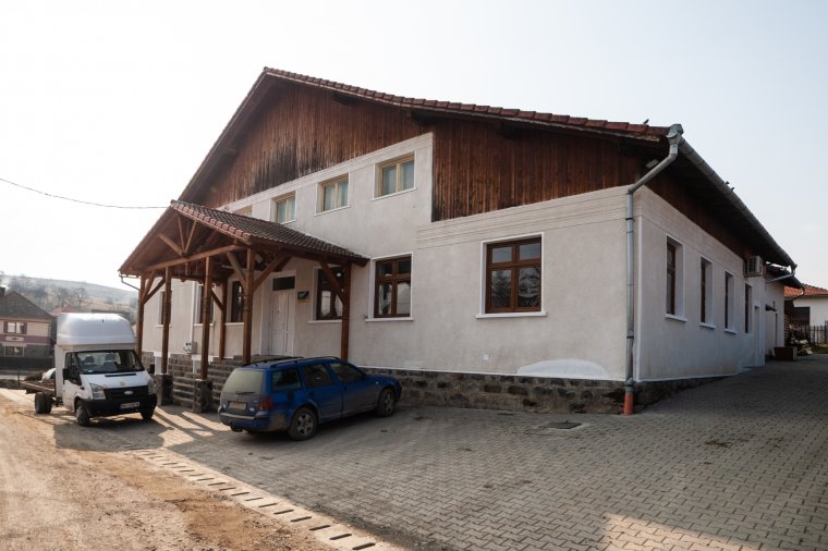 Felújították a kecseti kultúrotthont