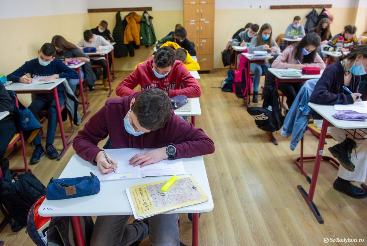 Jelenléti oktatással folytatódik a félév a Hargita megyei tanintézetek többségében