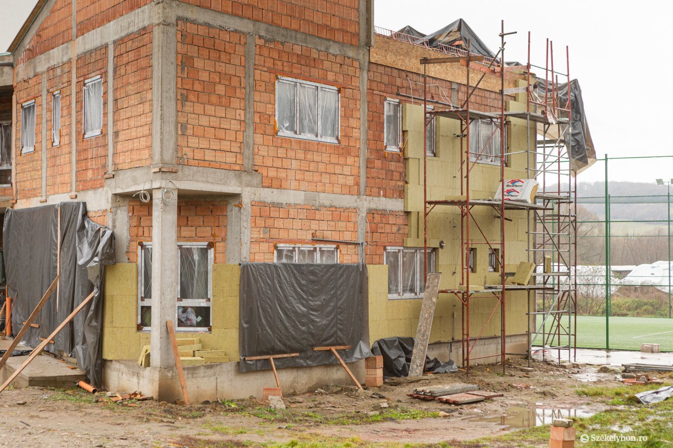 Tavaszig tolódik a kányádi községháza megépítésének határideje