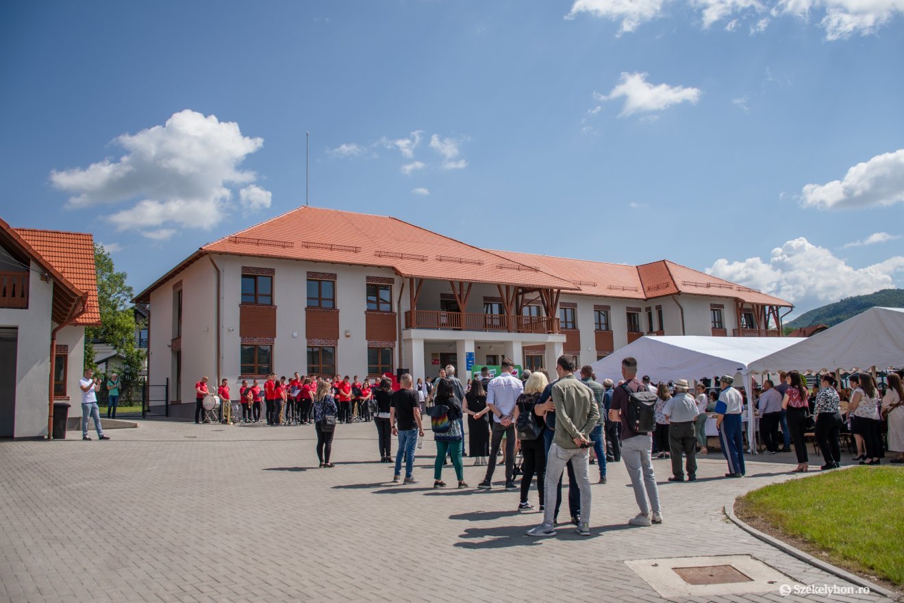 Korszerű orvosi központ és mentőállomás nyílt Korondon