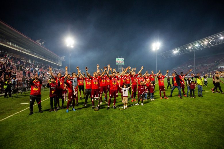 FCSB-veréssel ünnepelte a bajnoki címét a Kolozsvári CFR