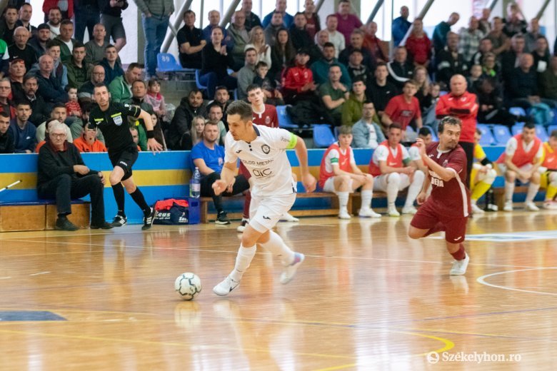Túlélésért küzd a Futsal Klub, Marco Rossi keretet hirdet