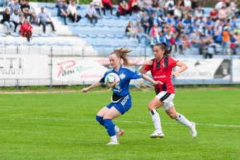Utolsó hazai bajnoki meccseikre készülnek a Hargita megyei női futballcsapatok