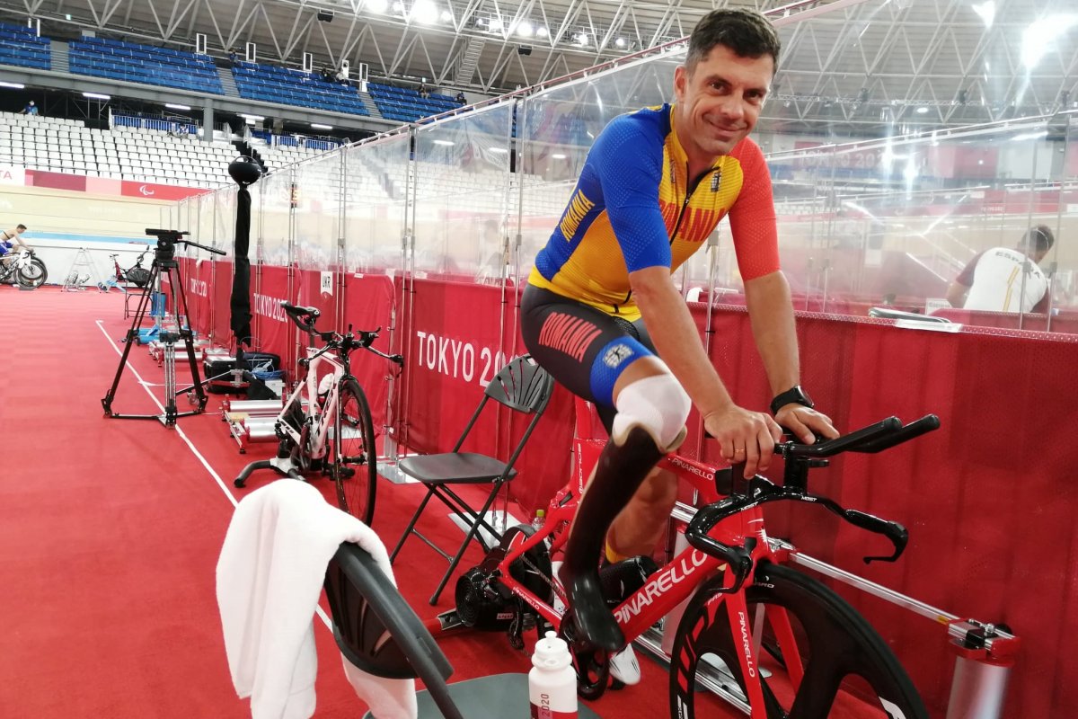 Novák Eduárd sportminiszter a szerencseszámát jelentő 11. hellyel kezdett a tokiói paralimpián