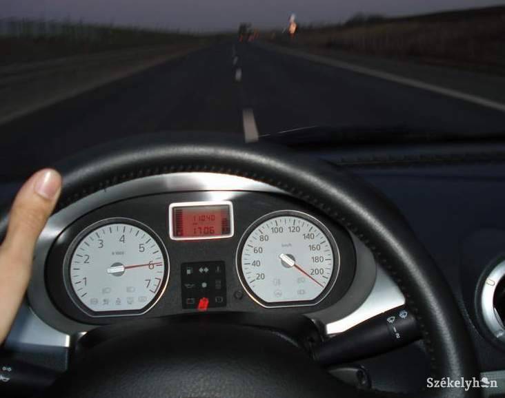 Gyorshajtás: 235 kilométeres óránkénti sebességgel futott radarba egy férfi az A3-as autópályán