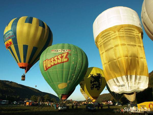 Hőlégballon-fesztivált szerveznek a hét végén a nyárádmenti Vármezőn
