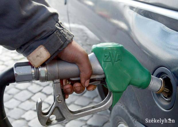 Egyes töltőállomásokon már meghaladta a 8 lejt az üzemanyagok ára