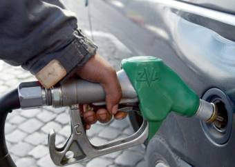 Egyes töltőállomásokon már meghaladta a 8 lejt az üzemanyagok ára