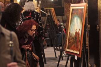 Több tízezer eurós festményekre licitáltak
