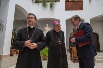 Meglepődött a nuncius, hogy nem történt előrelépés a katolikus gimnázium ügyében