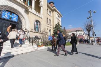 Katolikus iskola: párbeszéd kezdődött a polgármester és a civilek között
