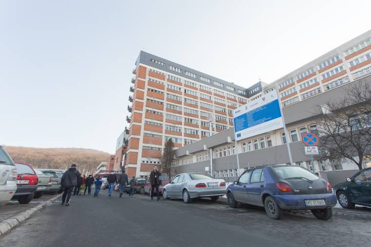 Baktériumfertőzésre hivatkozva ürítettek ki kórtermeket a marosvásárhelyi kórházban