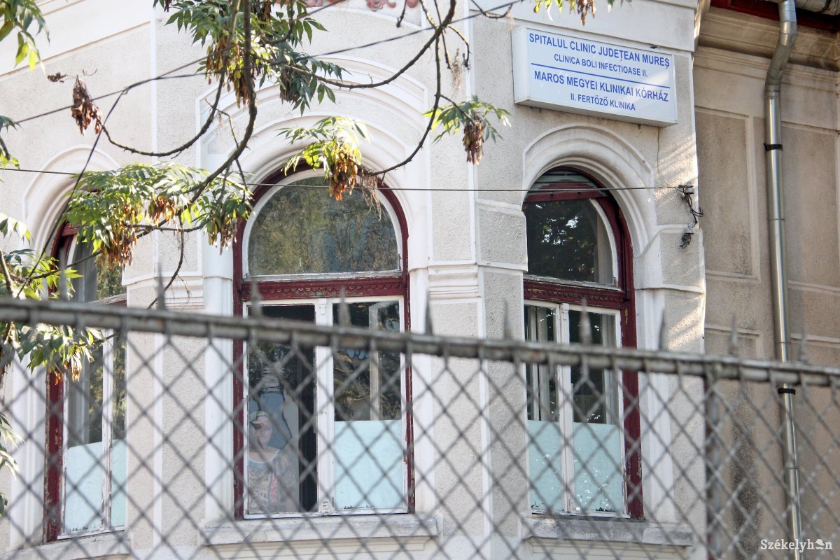 Brassó megyei fertőzötteket fogadott a Maros Megyei Klinikai Kórház