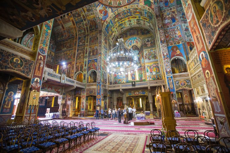 Szentképfestés vásárhelyi ortodox templomokban az adófizetők pénzén