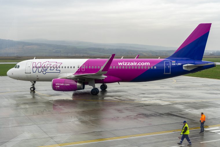 A WizzAir fokozatosan újraindítja 27 járatát Romániából