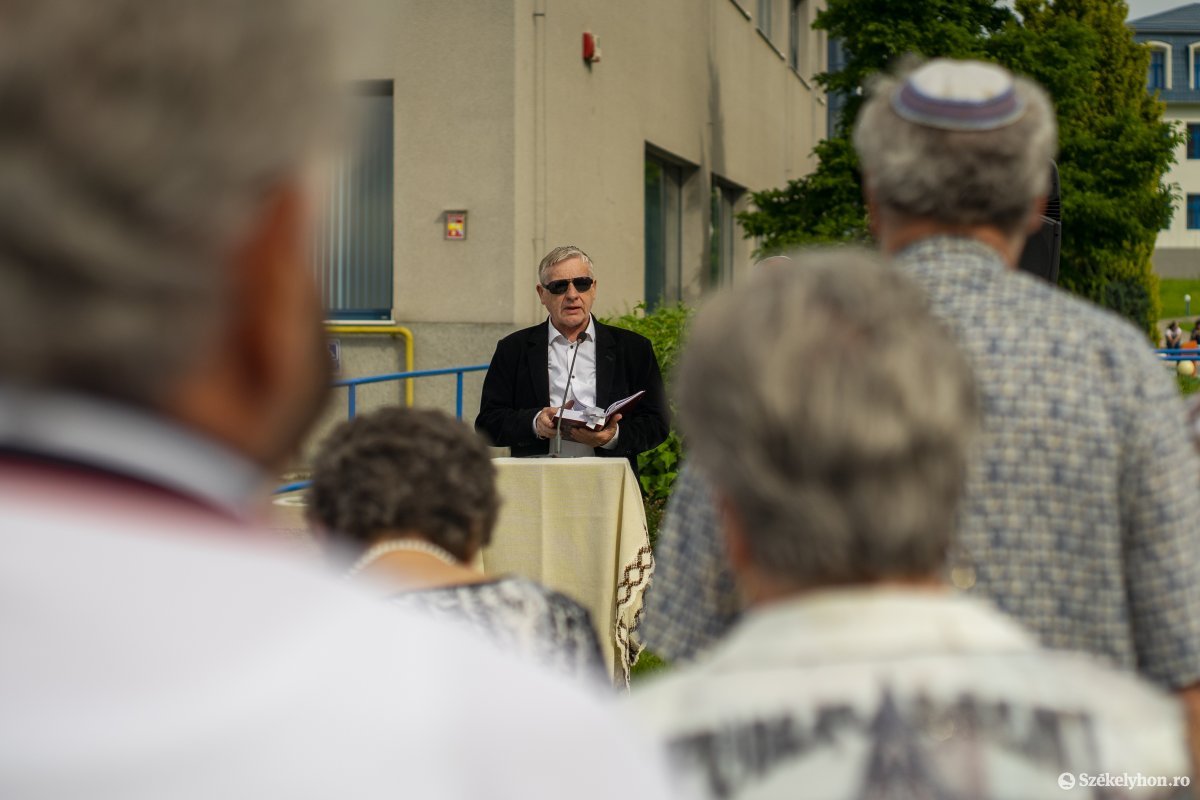 A vásárhelyi volt téglagyár helyén avattak emlékművet a világháborúban elhurcolt zsidóknak