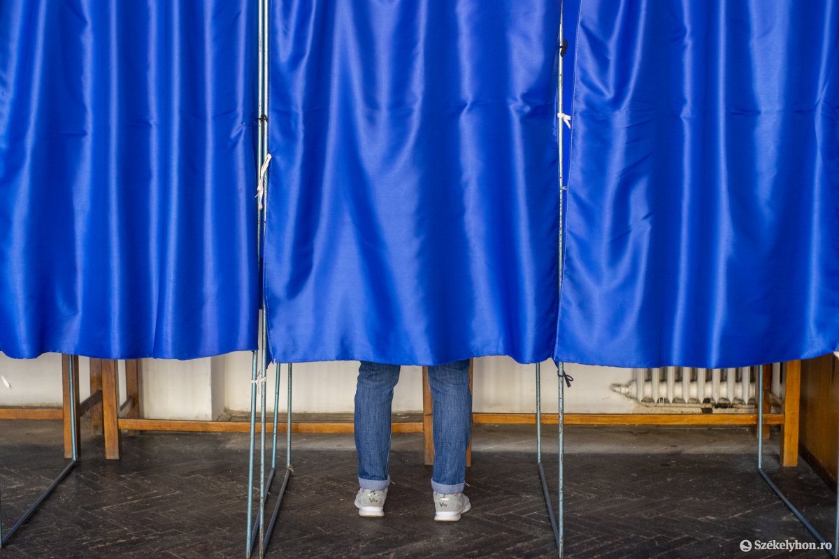Szavazati jog hiányában „voksolt” két elítélt