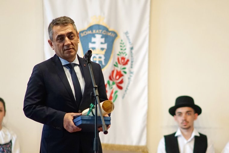 Huszonegy erdélyi hallgató részesült idén szülőföldi jogász ösztöndíjban