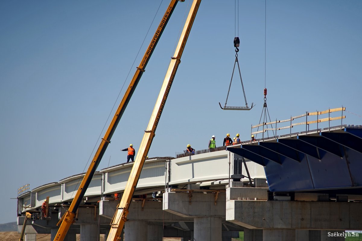Jó úton halad a sztrádafelhajtó építése – összekötik Nagyváradot az autópályával
