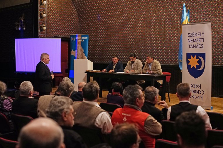 A Vártemplomban ülésezik a Székely Nemzeti Tanács küldöttgyűlése