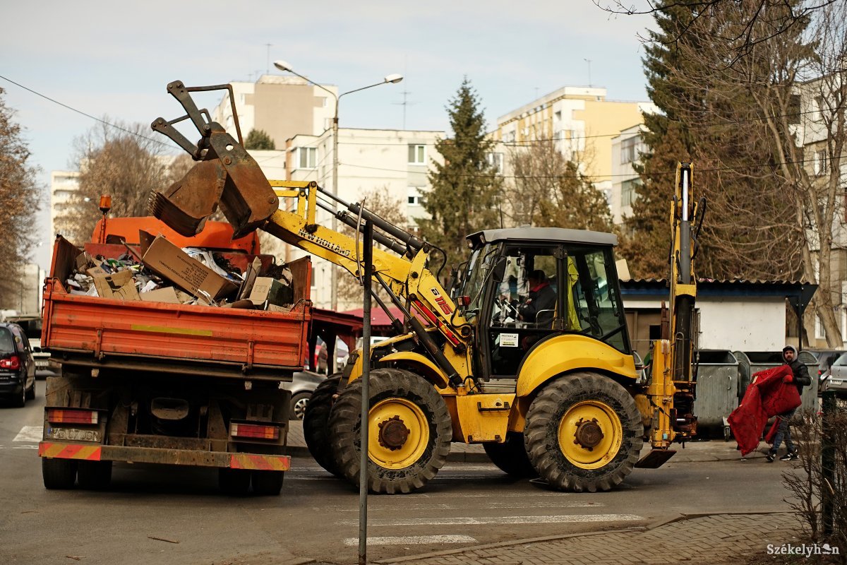 Elszállítják a háztartási hulladékot Marosvásárhelyen, de meddig?