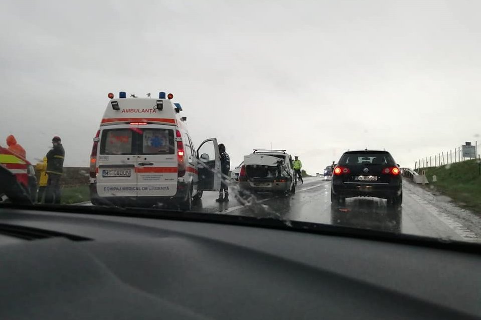 Két személygépkocsi ütközött Marosludason
