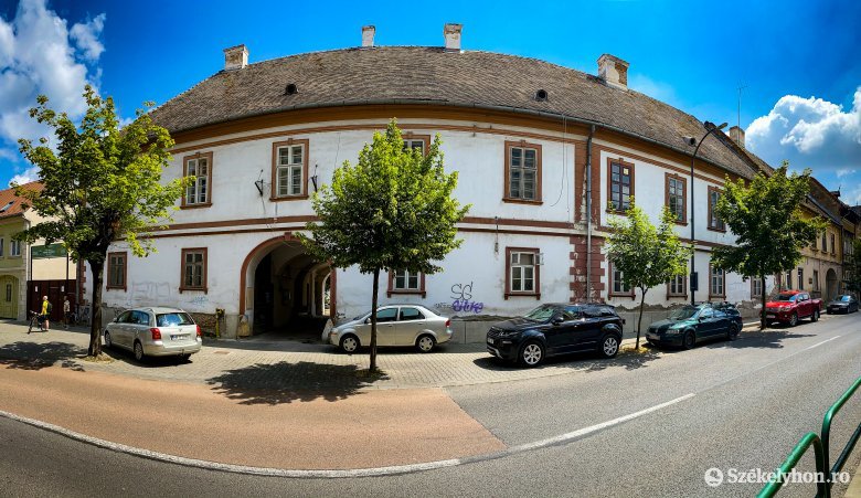 Megmentőre vár Marosszék egykori vármegyeháza – Kérdésessé vált a marosvásárhelyi műemlék épület sorsa