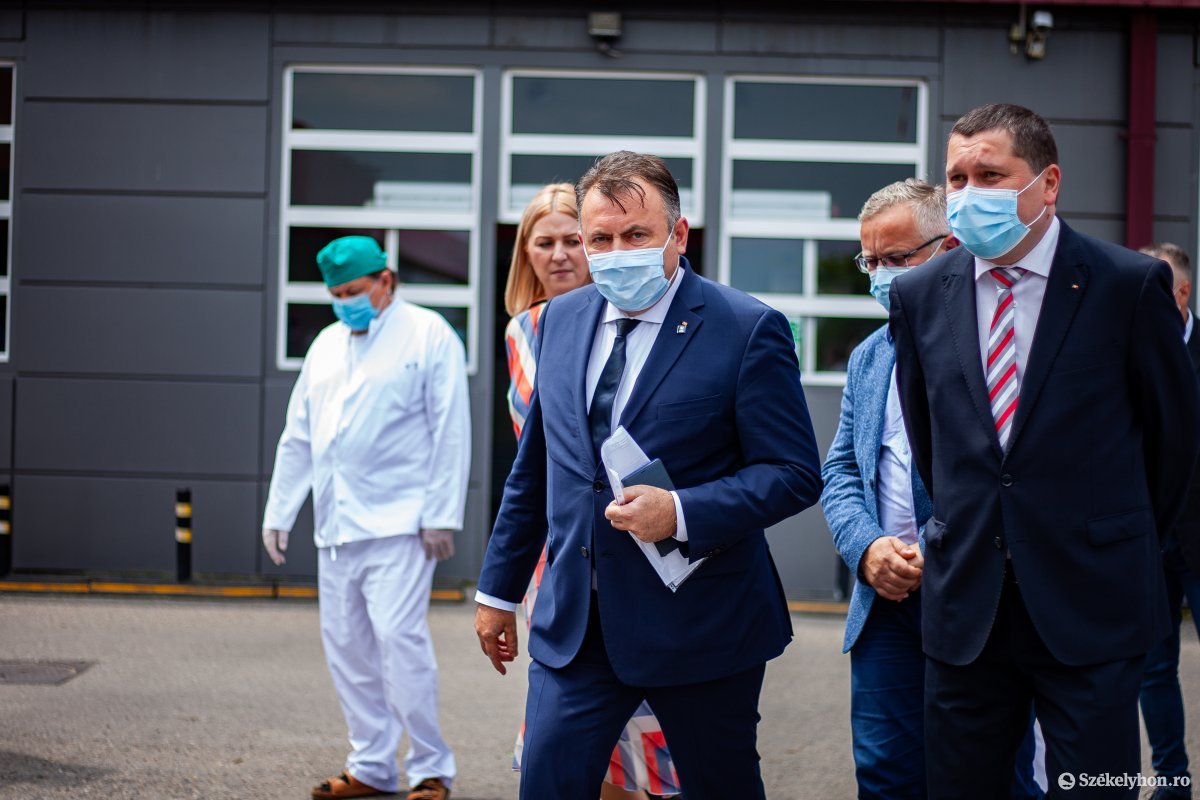 Tătaru: készen állnak a raktárak a koronavírus elleni oltóanyag fogadására