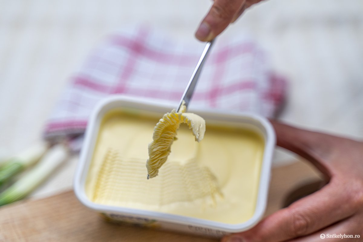A margarin, a tejföl, az élesztő és a fokhagyma is felkerül a korlátozott árú alapélelmiszerek listájára