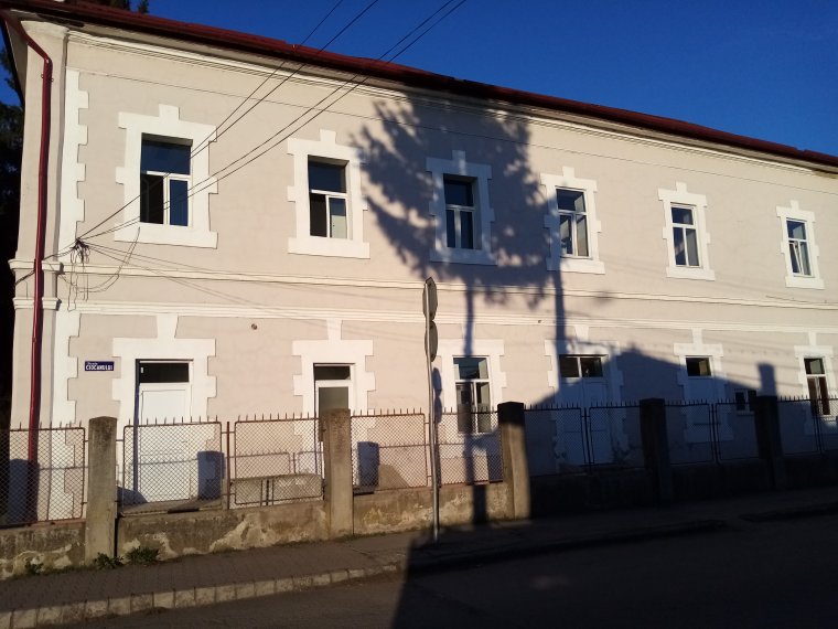 1688-an vannak otthoni elkülönítésben, 59-en intézményes karanténban Maros megyében