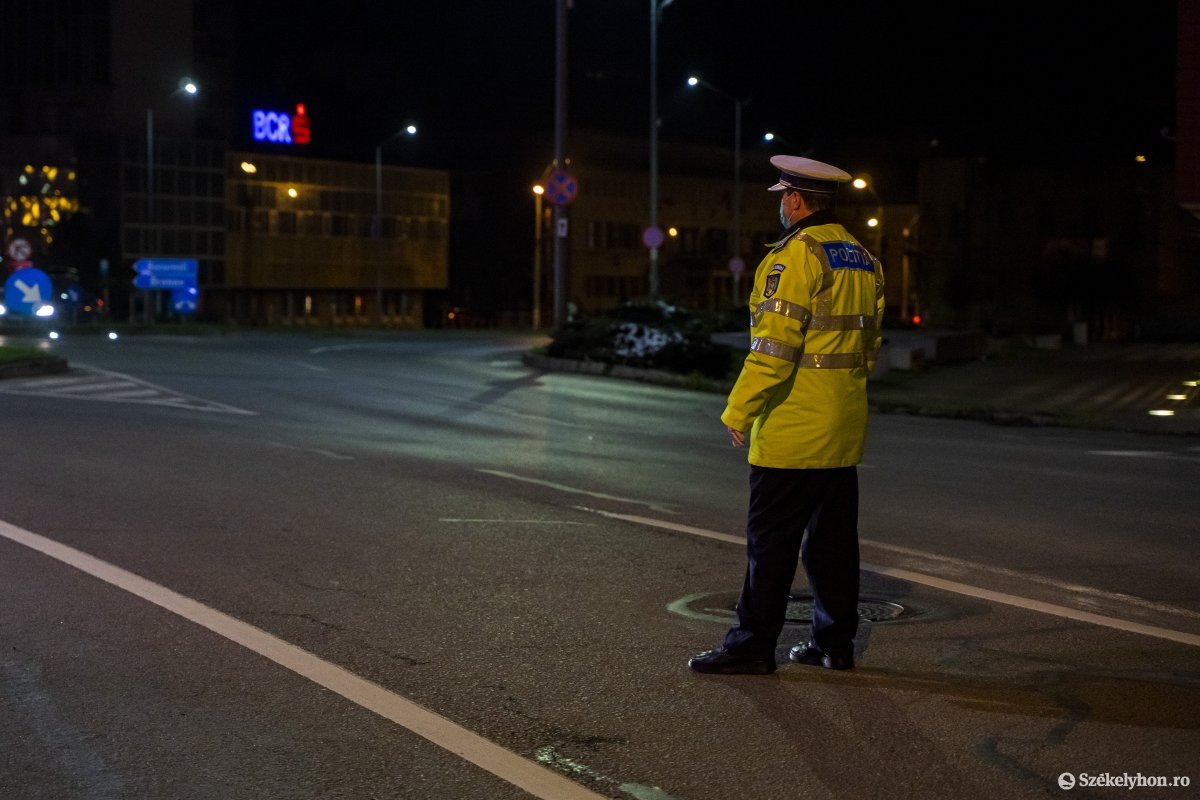 Lelőtt egy agresszív férfit egy rendőr Bukarestben, a támadó meghalt