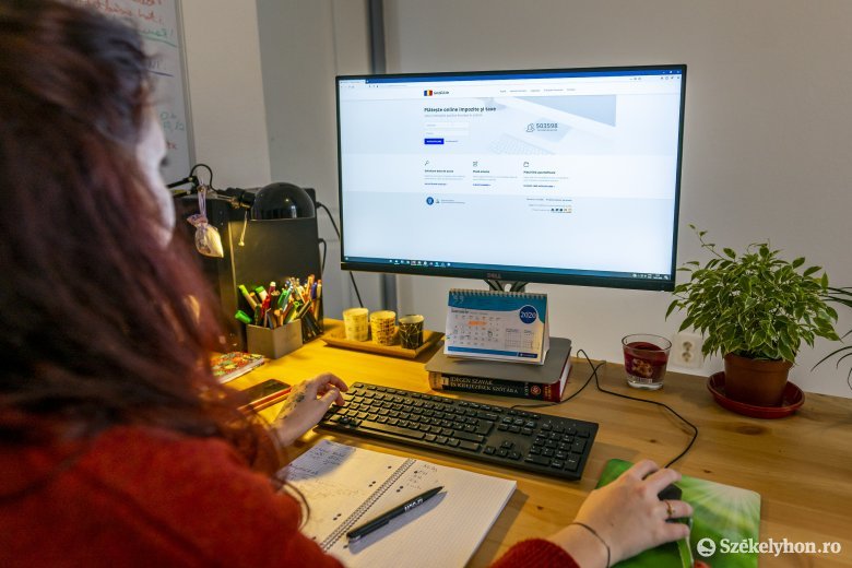 Digitalizációs karavánt indítanak, hogy kiderüljön, egyes helyi önkormányzatok miért nem térnek át az online ügyintézésre