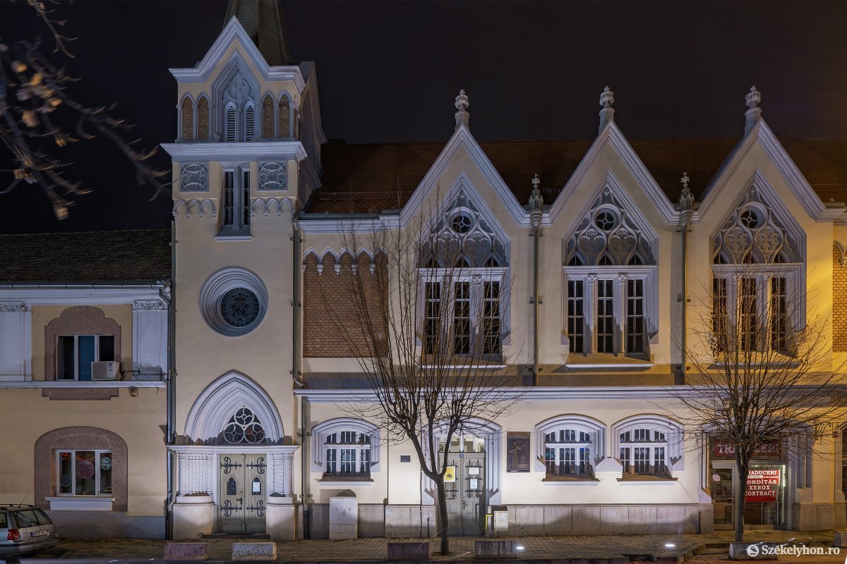 Újabb műemlék templomok kapnak díszkivilágítást Marosvásárhelyen