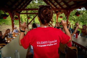 A nyaralásról csak álmodozó gyerekek számára szervez tábort a Solidaris Egyesület
