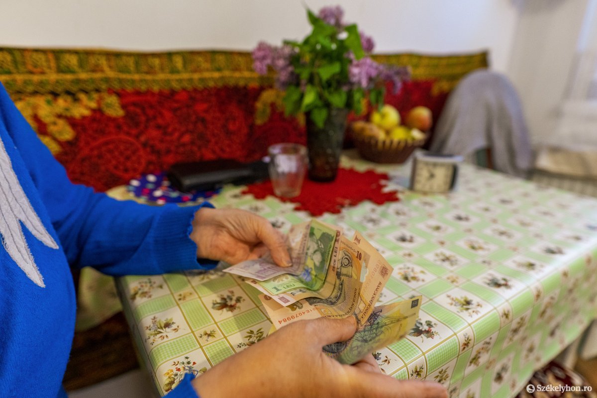 Közel ötmillió nyugdíjas van Romániában, 1739 lej volt az átlagnyugdíj értéke decemberben