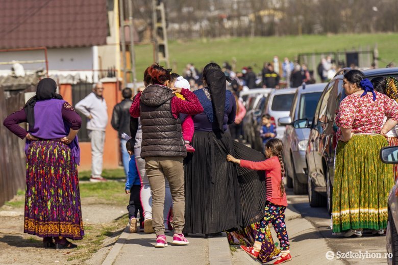 A „cigánykirály” szerint a népszámlálás eredménye nem a valós képet mutatja: sok roma fél vállalni identitását