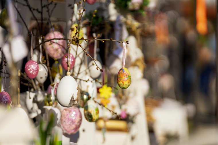 Húsvétra hangoló vásárok a székelyföldi városokban