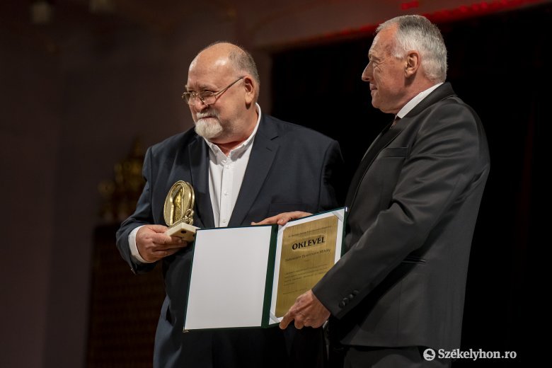 Bernády-díjat kapott Sebestyén-Spielmann Mihály történész, író