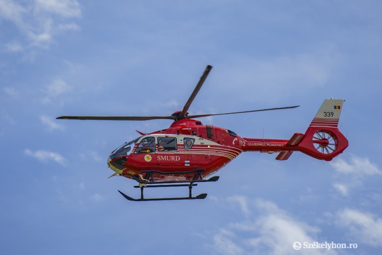 Bulgáriai sípályán szenvedett súlyos sérülést egy romániai kislány, helikopterrel szállították haza