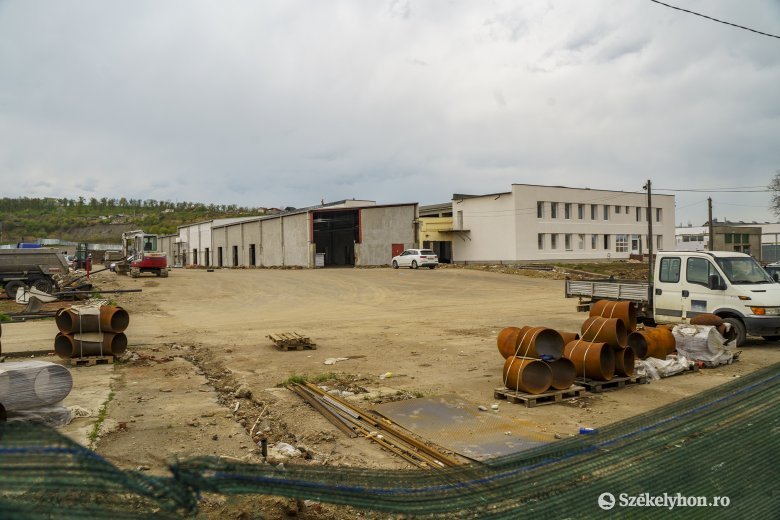 Eladó a közel 130 éves meggyesfalvi téglagyár – Leépül az építőanyag-gyártás Maros megyében
