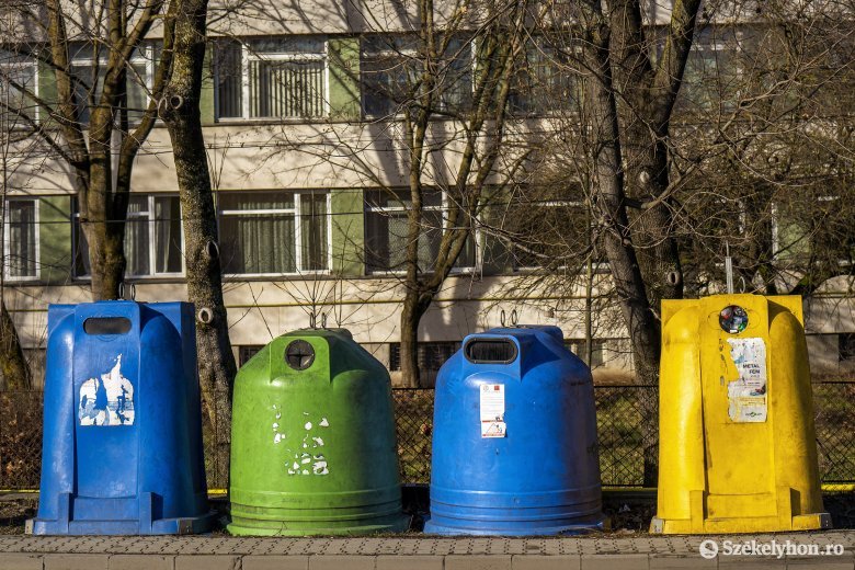 Kiterjesztik a szelektív hulladékgyűjtést, hamarosan a tömbháznegyedekben is megjelennek a színes tárolók