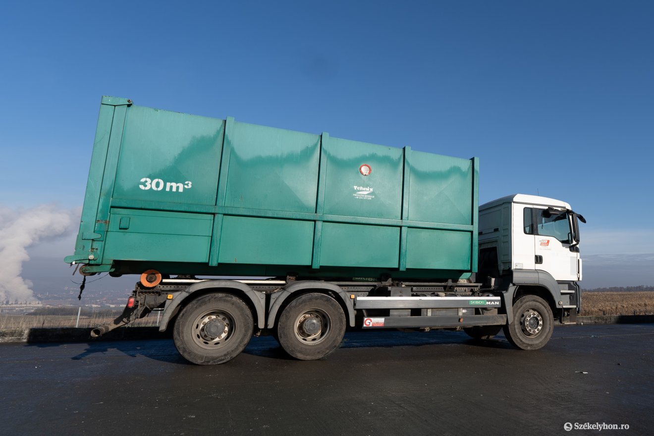 Négy országból érkező hulladékszállítmányokat fordítottak vissza a romániai határátkelőknél