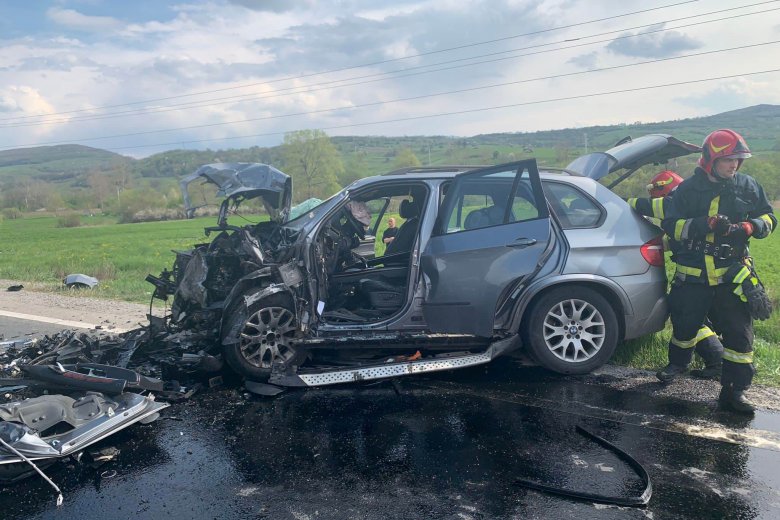 Két autó ütközött Szászkézd határában – teljes útlezárást léptettek érvénybe