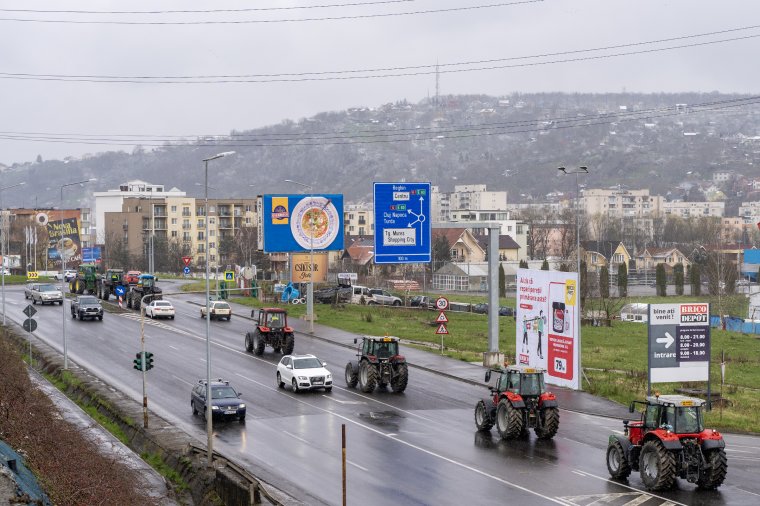 A Romániába irányuló ukrán gabonaexport felfüggesztését kezdeményezi a PSD