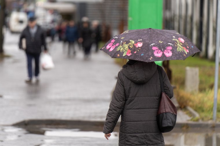 Elő az esernyőkkel – országszerte csapadékos idő várható hétfőn és kedden