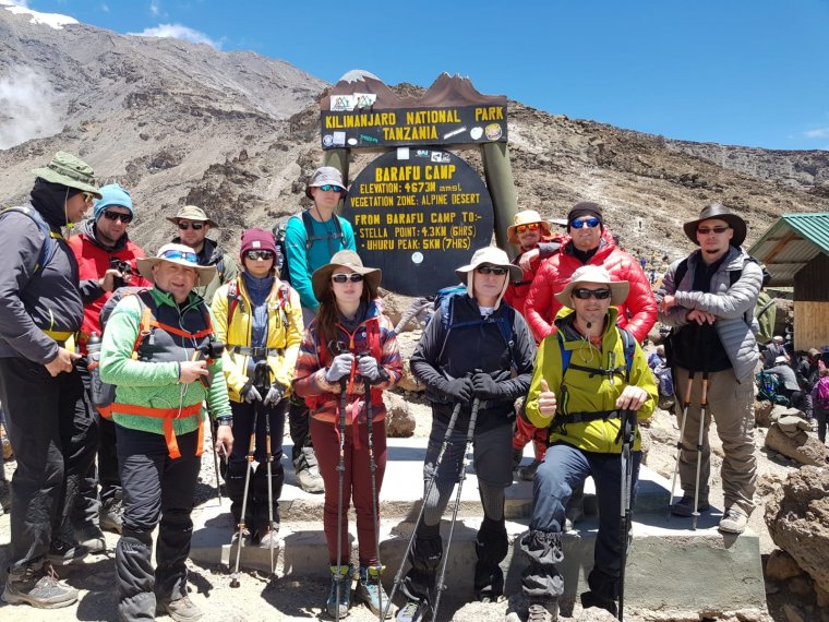 Székelyek a Kilimandzsárón: az akarat és a kitartás visz fel a hegyre