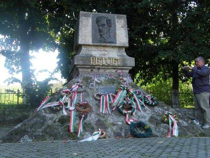 Petőfiről is román–magyar megállapodás kellene – Régészek kutatják a költő elestének helyét az 1849-es fehéregyházi csatatéren